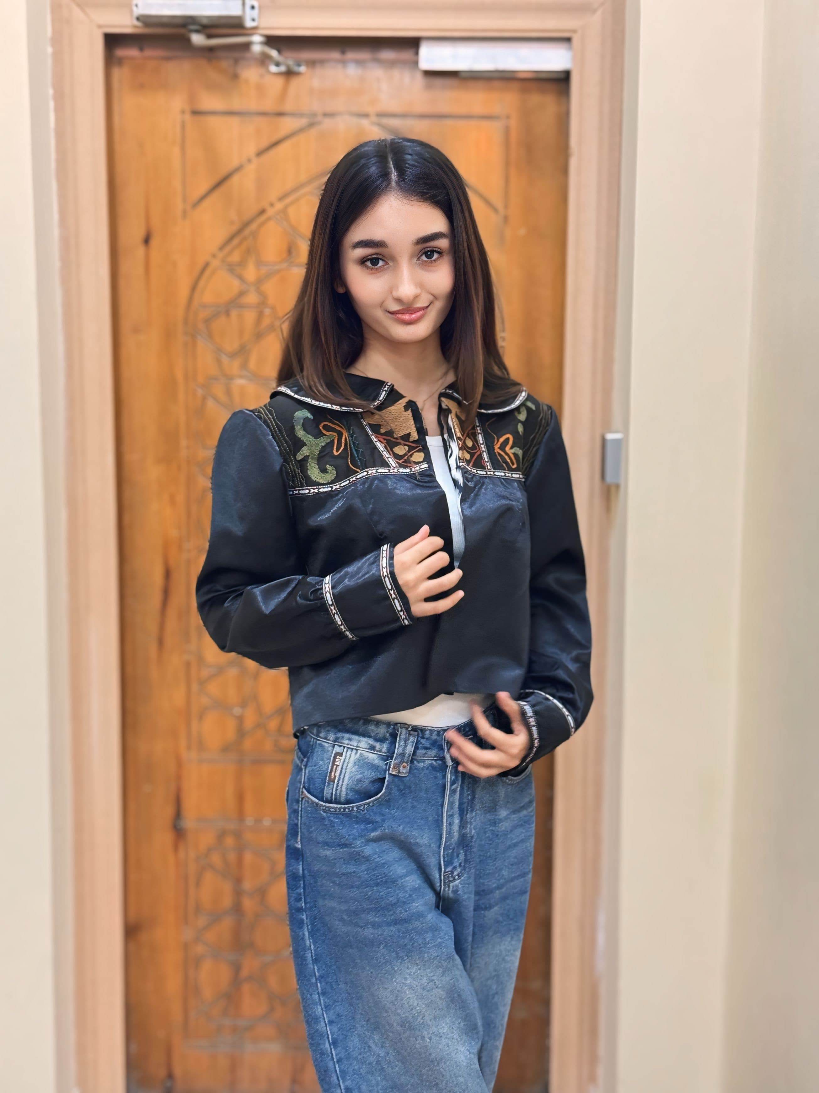 Embroidered Collar Jacket